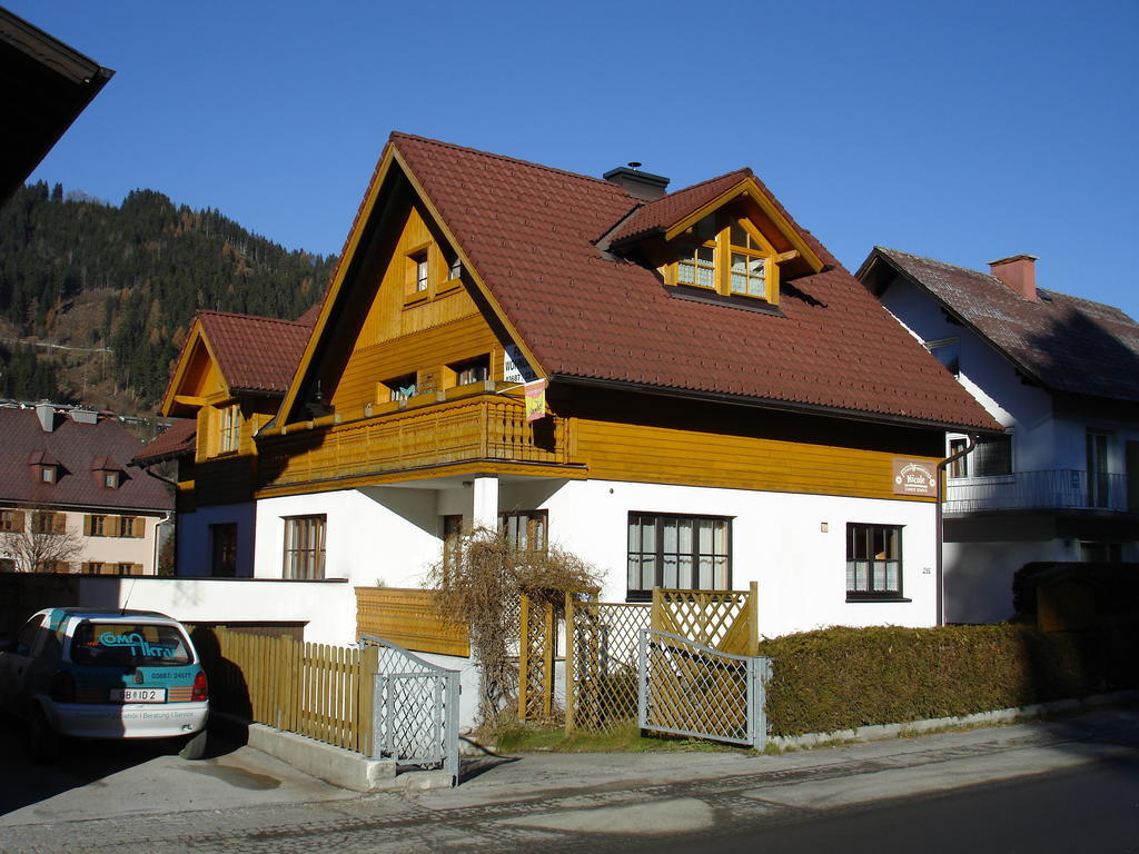 Appartementhaus Erasim ชลัดมิง ภายนอก รูปภาพ